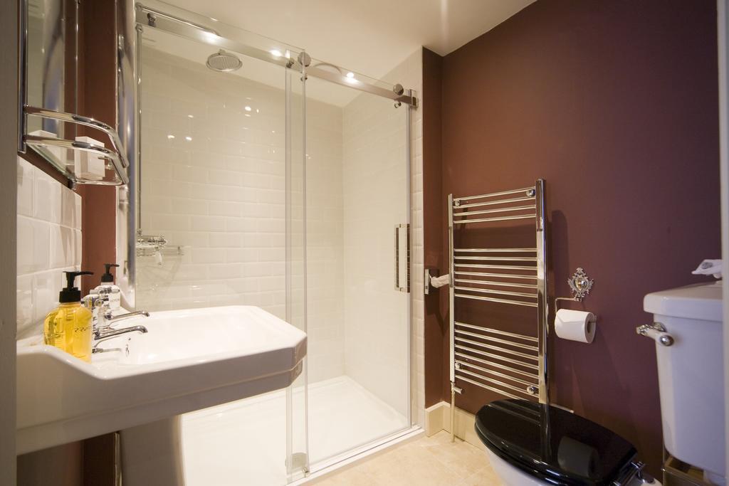 סטואו-און-דה-וולד Stuart House Boutique Bedrooms מראה חיצוני תמונה